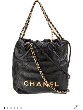 CHANEL Mini 22 Hobo